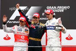 14.09.2008 Monza, Italy, Heikki Kovalainen (FIN), McLaren Mercedes, Sebastian Vettel (GER), Scuderia Toro Rosso, Robert Kubica (POL), BMW Sauber F1 Team  - Formula 1 World Championship, Rd 14, Italian Grand Prix, Sunday Podium