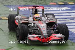 14.09.2008 Monza, Italy,  Lewis Hamilton (GBR), McLaren Mercedes, MP4-23 cuts the chicane - Formula 1 World Championship, Rd 14, Italian Grand Prix, Sunday Race