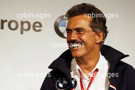 13.09.2008 Monza, Italy,  BBQ at FBMW Hospitality - Dr. Mario Theissen (GER), BMW Sauber F1 Team, BMW Motorsport Director - Formula 1 World Championship, Rd 14, Italian Grand Prix, Saturday