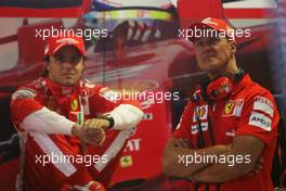 13.09.2008 Monza, Italy,  Felipe Massa (BRA), Scuderia Ferrari with Michael Schumacher (GER), Test Driver, Scuderia Ferrari - Formula 1 World Championship, Rd 14, Italian Grand Prix, Saturday Practice