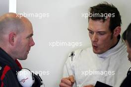 14.02.2008 Jerez, Spain,  Alexander Wurz (AUT), Test Driver, Honda Racing F1 Team, Jock Clear (GBR), Honda Racing F1 Team, Senior Race Engineer to Rubens Barrichello (BRA) - Formula 1 Testing, Jerez