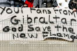 13.02.2008 Jerez, Spain,  Fans in the grandstand with banners - Formula 1 Testing, Jerez