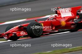 10.10.2008 Gotemba, Japan,  Kimi Raikkonen (FIN), Räikkönen, Scuderia Ferrari - Formula 1 World Championship, Rd 16, Japanese Grand Prix, Friday Practice