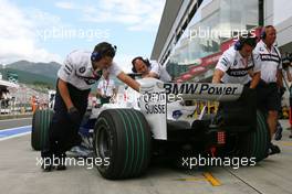 10.10.2008 Gotemba, Japan,  Robert Kubica (POL), BMW Sauber F1 Team  - Formula 1 World Championship, Rd 16, Japanese Grand Prix, Friday Practice