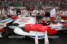 12.10.2008 Gotemba, Japan,  Jarno Trulli (ITA), Toyota Racing - Formula 1 World Championship, Rd 16, Japanese Grand Prix, Sunday Pre-Race Grid