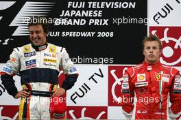 12.10.2008 Gotemba, Japan,  Fernando Alonso (ESP), Renault F1 Team, Kimi Raikkonen (FIN), Räikkönen, Scuderia Ferrari  - Formula 1 World Championship, Rd 16, Japanese Grand Prix, Sunday Podium