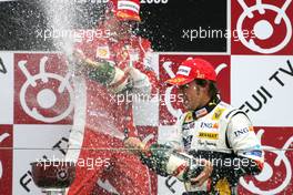 12.10.2008 Gotemba, Japan,  Fernando Alonso (ESP), Renault F1 Team, Kimi Raikkonen (FIN), Räikkönen, Scuderia Ferrari  - Formula 1 World Championship, Rd 16, Japanese Grand Prix, Sunday Podium