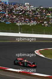 11.10.2008 Gotemba, Japan,  Lewis Hamilton (GBR), McLaren Mercedes, MP4-23 - Formula 1 World Championship, Rd 16, Japanese Grand Prix, Saturday Qualifying