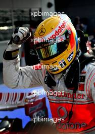 11.10.2008 Gotemba, Japan,  1st, Lewis Hamilton (GBR), McLaren Mercedes - Formula 1 World Championship, Rd 16, Japanese Grand Prix, Saturday Qualifying