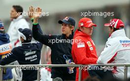 12.10.2008 Gotemba, Japan,  Sebastian Vettel (GER), Scuderia Toro Rosso at the driver parade - Formula 1 World Championship, Rd 16, Japanese Grand Prix, Sunday