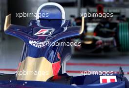 09.10.2008 Gotemba, Japan, Scuderia Toro Rosso, front wing - Formula 1 World Championship, Rd 16, Japanese Grand Prix, Thursday