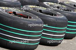 09.10.2008 Gotemba, Japan, Bridgestone tyres with "Make Cars Green" Stripes - Formula 1 World Championship, Rd 16, Japanese Grand Prix, Thursday
