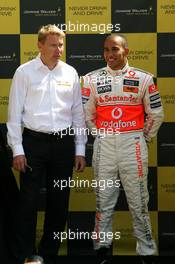 23.05.2008 Monte Carlo, Monaco,  Lewis Hamilton (GBR), McLaren Mercedes and Mika HSkkinen (FIN) unveil in Monte Carlo the latest campaign in the Johnnie Walker Responsible Drinking programme - Formula 1 World Championship, Rd 6, Monaco Grand Prix, Friday