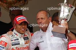 25.05.2008 Monte Carlo, Monaco,  Lewis Hamilton (GBR), McLaren Mercedes, Ron Dennis (GBR), McLaren, Team Principal, Chairman - Formula 1 World Championship, Rd 6, Monaco Grand Prix, Sunday Podium