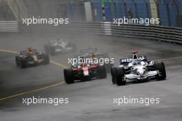 25.05.2008 Monte Carlo, Monaco,  Nick Heidfeld (GER), BMW Sauber F1 Team, Timo Glock (GER), Toyota F1 Team  - Formula 1 World Championship, Rd 6, Monaco Grand Prix, Sunday Race