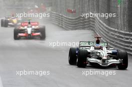 25.05.2008 Monte Carlo, Monaco,  Jenson Button (GBR), Honda Racing F1 Team leads Giancarlo Fisichella (ITA), Force India F1 Team - Formula 1 World Championship, Rd 6, Monaco Grand Prix, Sunday Race