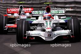24.05.2008 Monte Carlo, Monaco,  Rubens Barrichello (BRA), Honda Racing F1 Team, Giancarlo Fisichella (ITA), Force India F1 Team  - Formula 1 World Championship, Rd 6, Monaco Grand Prix, Saturday Qualifying