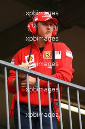 24.05.2008 Monte Carlo, Monaco,  Michael Schumacher (GER), Test Driver, Scuderia Ferrari having something to eat during the session - Formula 1 World Championship, Rd 6, Monaco Grand Prix, Saturday Practice