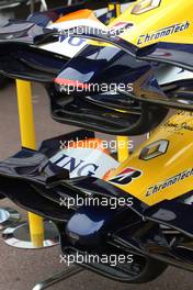 20.05.2008 Monte Carlo, Monaco,  New Renault R27 Front wings - Formula 1 World Championship, Rd 6, Monaco Grand Prix, Tuesday