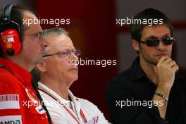 21.03.2008 Kuala Lumpur, Malaysia,  David and Steve Robertson (GBR) - Formula 1 World Championship, Rd 2, Malaysian Grand Prix, Friday Practice