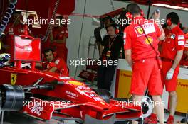 21.03.2008 Kuala Lumpur, Malaysia,  Jean Todt (FRA), Scuderia Ferrari, Special Appointments, in the Ferrari garage - Formula 1 World Championship, Rd 2, Malaysian Grand Prix, Friday Practice