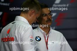 21.03.2008 Kuala Lumpur, Malaysia,  Martin Whitmarsh (GBR), McLaren, Chief Executive Officer and Dr. Mario Theissen (GER), BMW Sauber F1 Team, BMW Motorsport Director - Formula 1 World Championship, Rd 2, Malaysian Grand Prix, Friday Press Conference