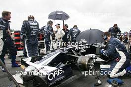 23.03.2008 Kuala Lumpur, Malaysia,  Nico Rosberg (GER), WilliamsF1 Team, FW30 - Formula 1 World Championship, Rd 2, Malaysian Grand Prix, Sunday Pre-Race Grid