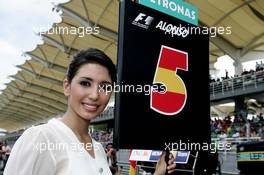 23.03.2008 Kuala Lumpur, Malaysia,  Grid girl - Formula 1 World Championship, Rd 2, Malaysian Grand Prix, Sunday Grid Girl