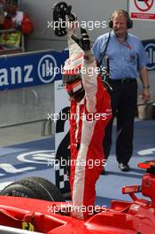 23.03.2008 Kuala Lumpur, Malaysia,  Kimi Raikkonen (FIN), Räikkönen, Scuderia Ferrari - Formula 1 World Championship, Rd 2, Malaysian Grand Prix, Sunday Podium