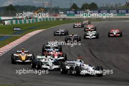 23.03.2008 Kuala Lumpur, Malaysia,  Nick Heidfeld (GER), BMW Sauber F1 Team, F1.08 nd Jenson Button (GBR), Honda Racing F1 Team, RA108 - Formula 1 World Championship, Rd 2, Malaysian Grand Prix, Sunday Race