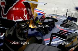 22.03.2008 Kuala Lumpur, Malaysia,  Mark Webber (AUS), Red Bull Racing, RB4 - Formula 1 World Championship, Rd 2, Malaysian Grand Prix, Saturday Practice