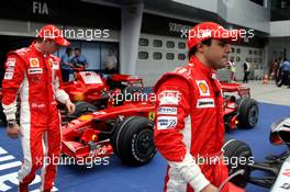 22.03.2008 Kuala Lumpur, Malaysia,  Felipe Massa (BRA), Scuderia Ferrari, Kimi Raikkonen (FIN), Räikkönen, Scuderia Ferrari - Formula 1 World Championship, Rd 2, Malaysian Grand Prix, Saturday Qualifying