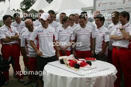 20.03.2008 Kuala Lumpur, Malaysia,  Timo Glock (GER), Toyota F1 Team is given a birthday cake by his team - Formula 1 World Championship, Rd 2, Malaysian Grand Prix, Thursday
