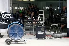 20.03.2008 Kuala Lumpur, Malaysia,  Williams F1 Team atmosphere - Formula 1 World Championship, Rd 2, Malaysian Grand Prix, Thursday