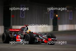 26.09.2008 Singapore City, Singapore,  Lewis Hamilton (GBR), McLaren Mercedes  - Formula 1 World Championship, Rd 15, Singapore Grand Prix, Friday Practice