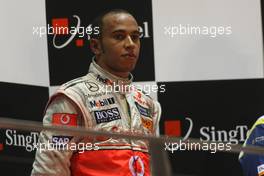 28.09.2008 Singapore City, Singapore,  3rd, Lewis Hamilton (GBR), McLaren Mercedes - Formula 1 World Championship, Rd 15, Singapore Grand Prix, Sunday Podium