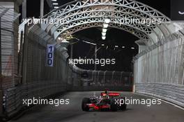 27.09.2008 Singapore City, Singapore,  Lewis Hamilton (GBR), McLaren Mercedes, MP4-23 - Formula 1 World Championship, Rd 15, Singapore Grand Prix, Saturday Practice