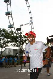 25.09.2008 Singapore City, Singapore,  Lewis Hamilton (GBR), McLaren Mercedes - Formula 1 World Championship, Rd 15, Singapore Grand Prix, Thursday