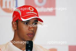 25.09.2008 Singapore City, Singapore,  M1 & Vodafone Welcomes Lewis Hamilton (GBR), McLaren Mercedes to Singapore! - Formula 1 World Championship, Rd 15, Singapore Grand Prix, Thursday