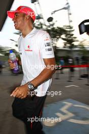 25.09.2008 Singapore City, Singapore,  Lewis Hamilton (GBR), McLaren Mercedes - Formula 1 World Championship, Rd 15, Singapore Grand Prix, Thursday