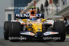 09.05.2008 Istanbul, Turkey,  Nelson Piquet Jr (BRA), Renault F1 Team, R28 - Formula 1 World Championship, Rd 5, Turkish Grand Prix, Friday Practice
