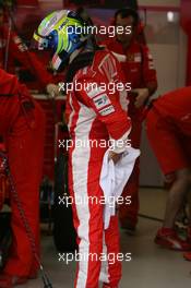 09.05.2008 Istanbul, Turkey,  Felipe Massa (BRA), Scuderia Ferrari, wipes his bottom / bum - Formula 1 World Championship, Rd 5, Turkish Grand Prix, Friday Practice