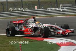 09.05.2008 Istanbul, Turkey,  Lewis Hamilton (GBR), McLaren Mercedes, MP4-23, spins - Formula 1 World Championship, Rd 5, Turkish Grand Prix, Friday Practice