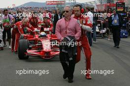 11.05.2008 Istanbul, Turkey,  David Robertson (GBR), Manager of Kimi Raikkonen - Formula 1 World Championship, Rd 5, Turkish Grand Prix, Sunday Pre-Race Grid
