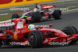 11.05.2008 Istanbul, Turkey,  Felipe Massa (BRA), Scuderia Ferrari, F2008 and Lewis Hamilton (GBR), McLaren Mercedes, MP4-23 - Formula 1 World Championship, Rd 5, Turkish Grand Prix, Sunday Race