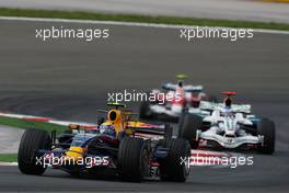 11.05.2008 Istanbul, Turkey,  Mark Webber (AUS), Red Bull Racing, RB4 leads Jenson Button (GBR), Honda Racing F1 Team, RA108 - Formula 1 World Championship, Rd 5, Turkish Grand Prix, Sunday Race