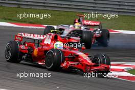 11.05.2008 Istanbul, Turkey,  Felipe Massa (BRA), Scuderia Ferrari, Lewis Hamilton (GBR), McLaren Mercedes  - Formula 1 World Championship, Rd 5, Turkish Grand Prix, Sunday Race