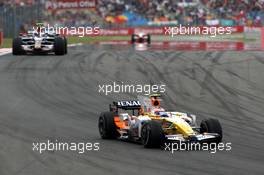 11.05.2008 Istanbul, Turkey,  Nelson Piquet Jr (BRA), Renault F1 Team, Sebastian Vettel (GER), Scuderia Toro Rosso - Formula 1 World Championship, Rd 5, Turkish Grand Prix, Sunday Race