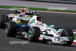 11.05.2008 Istanbul, Turkey,  Rubens Barrichello (BRA), Honda Racing F1 Team, Nelson Piquet Jr (BRA), Renault F1 Team  - Formula 1 World Championship, Rd 5, Turkish Grand Prix, Sunday Race