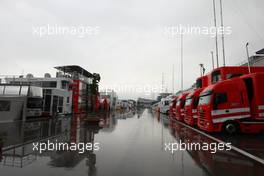 10.05.2008 Istanbul, Turkey,  Rain in the morning in the paddock - Formula 1 World Championship, Rd 5, Turkish Grand Prix, Saturday Practice